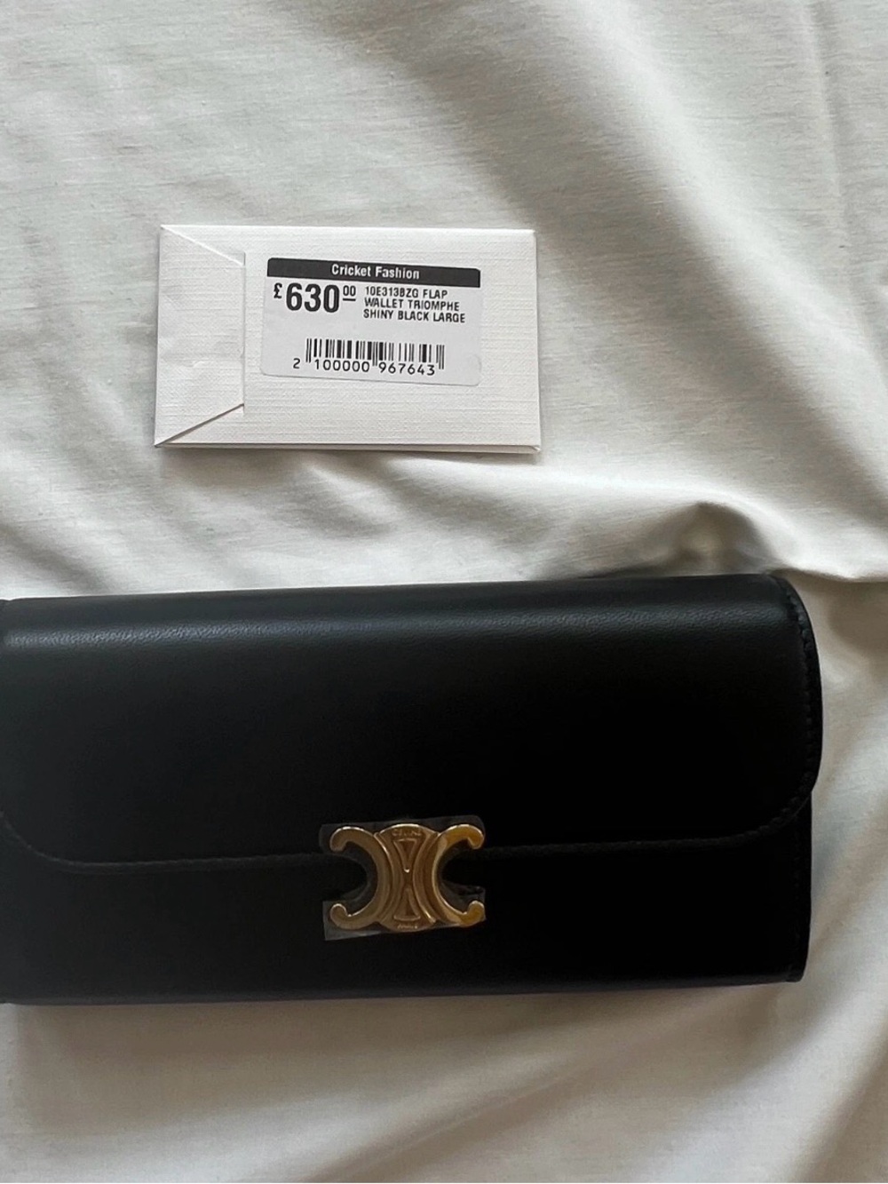 NIB Celine Triomphe Long Wallet in Shiny Calfskin with Gold Tone Hardware - Picture 2 of 10
